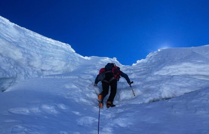 A few meters from the summit of Nevado Ishinca