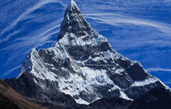 Chacraraju Mountain