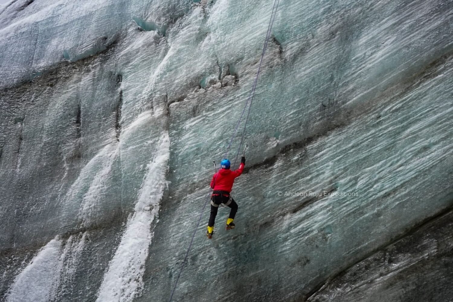 Climbing practice day on the glacier of Nevado Yanapaccha