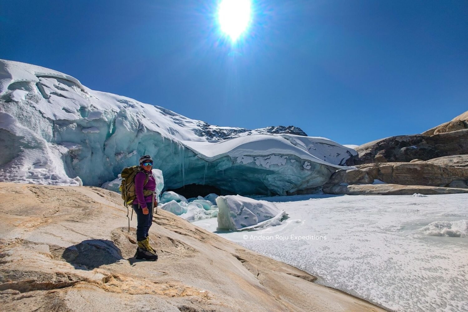 Glacier of Nevado Vallunaraju