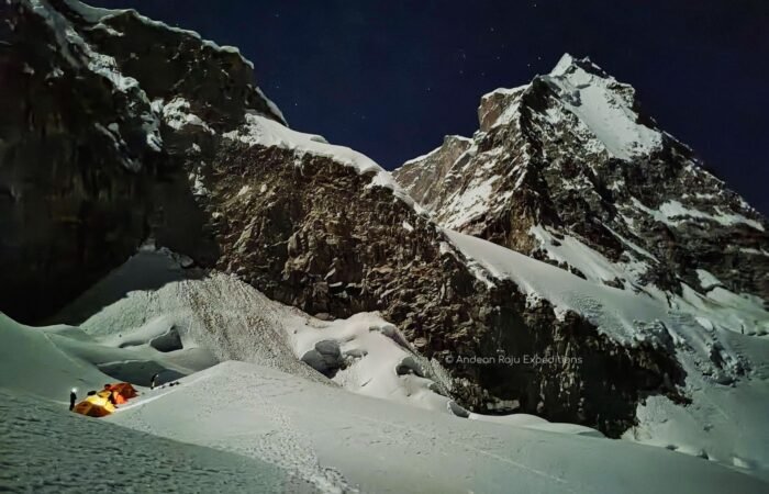 Our group is ready to start the ascent to the summit