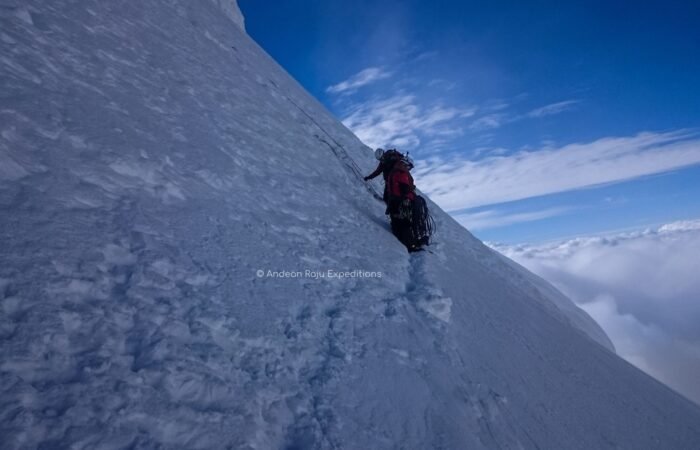 Rappel in the Nevado Chopicalqui