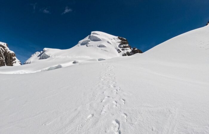 View of Nevado Huarapasca summit
