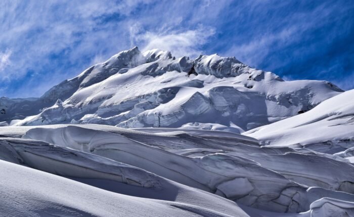 Yanapaccha Mountain