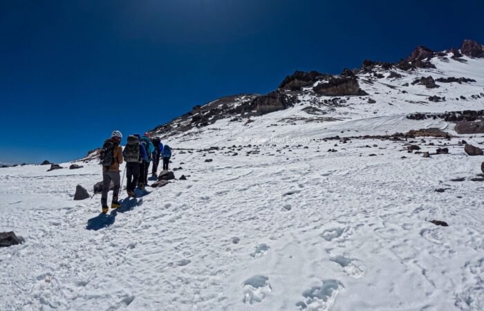 Ascending to camp III (Colera)